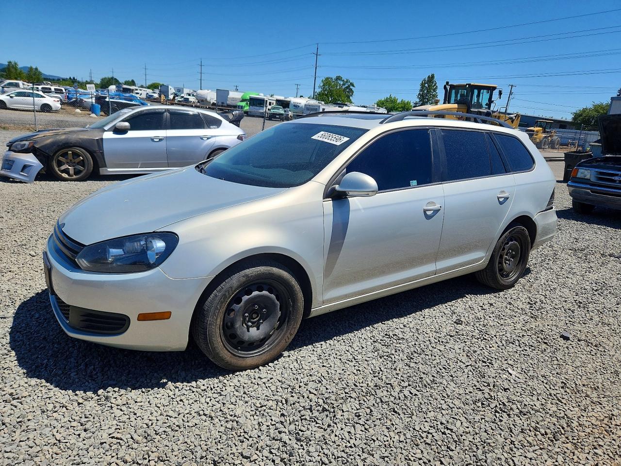 Salvage Volkswagen Jetta Image