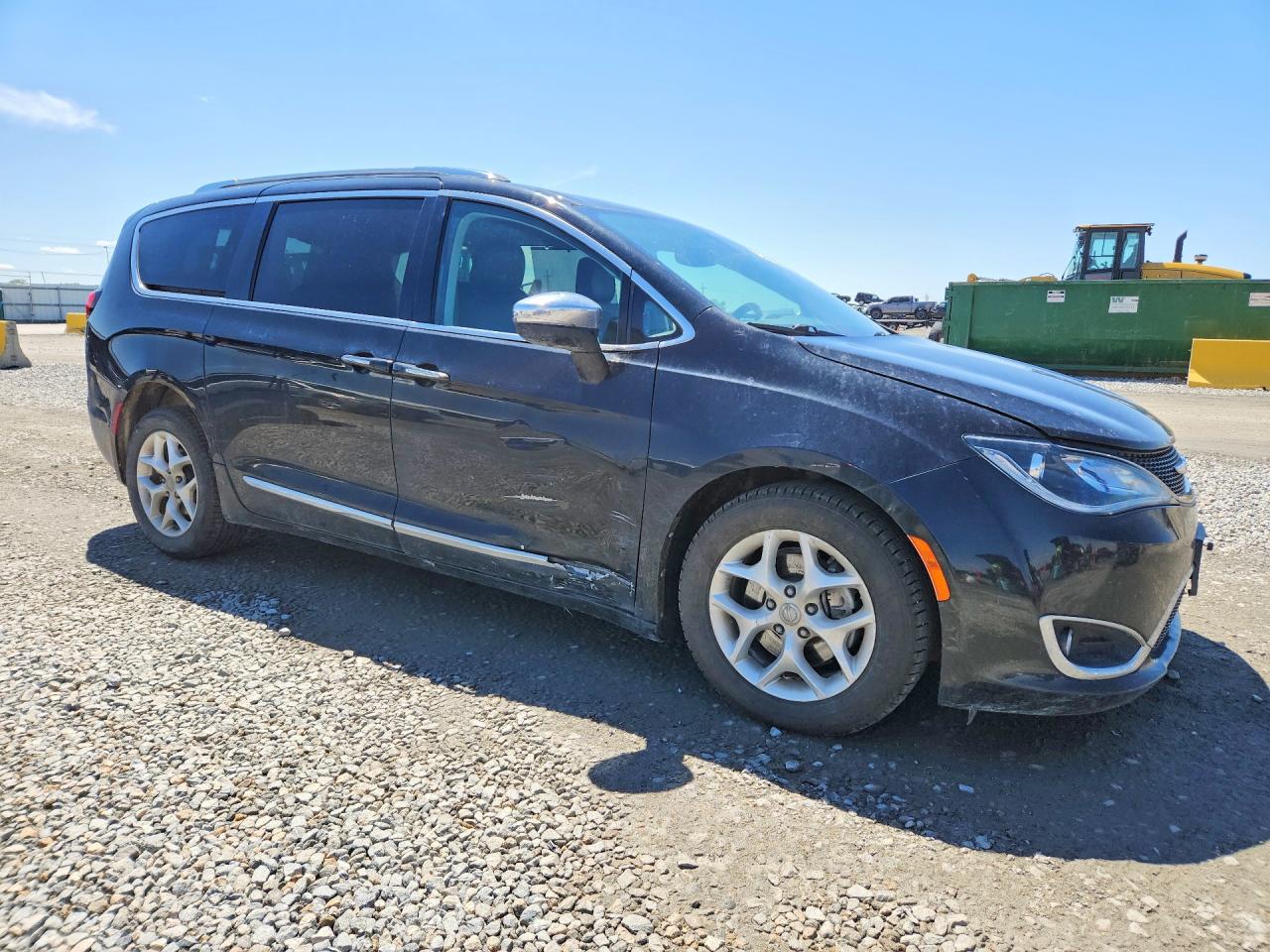 Chrysler Pacifica Limited