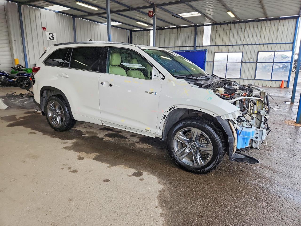 Toyota Highlander Limited Platinum