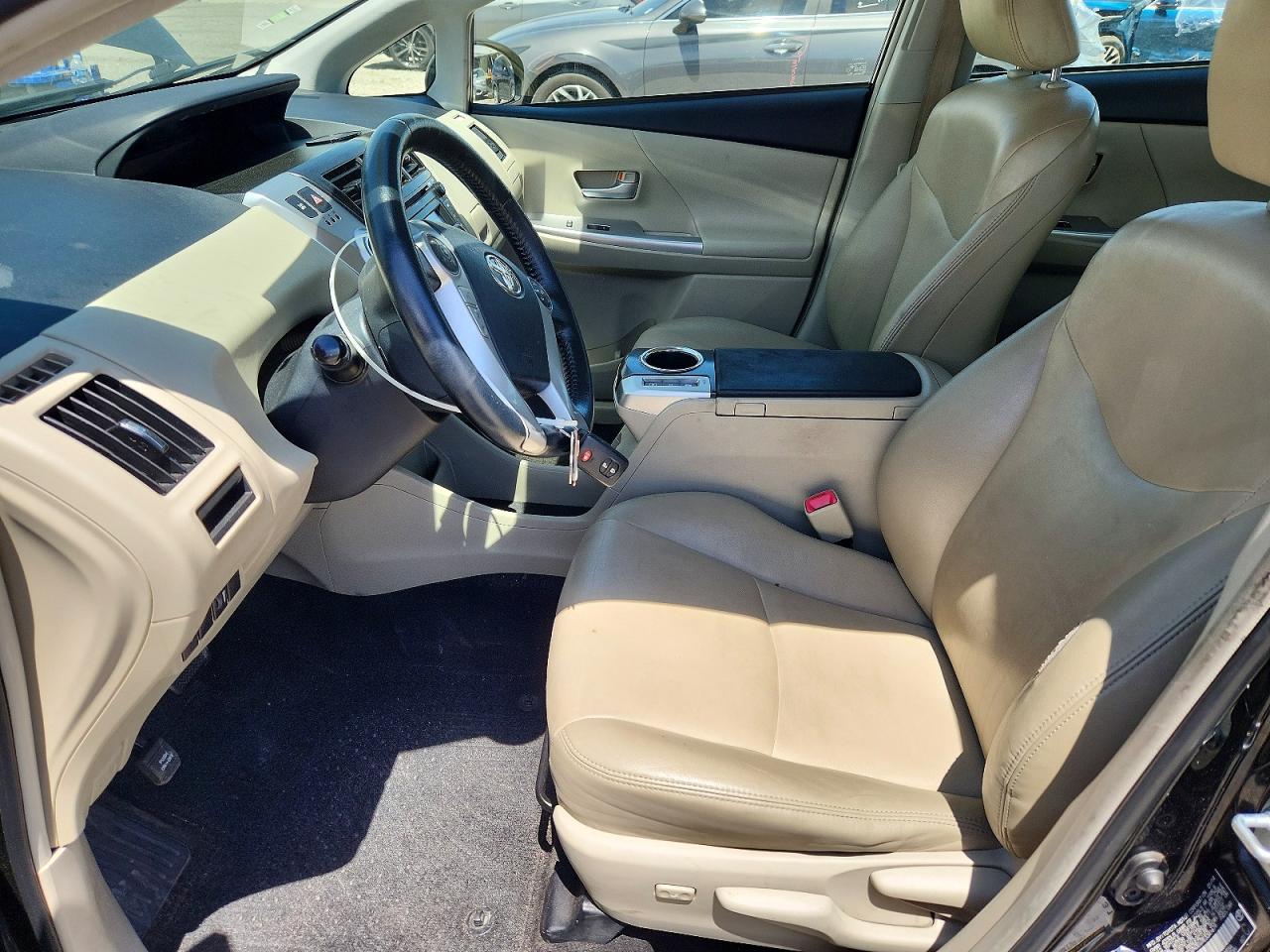 Toyota Prius Five