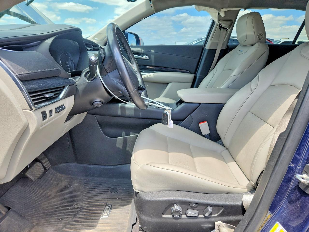 Cadillac XT4 Premium Luxury