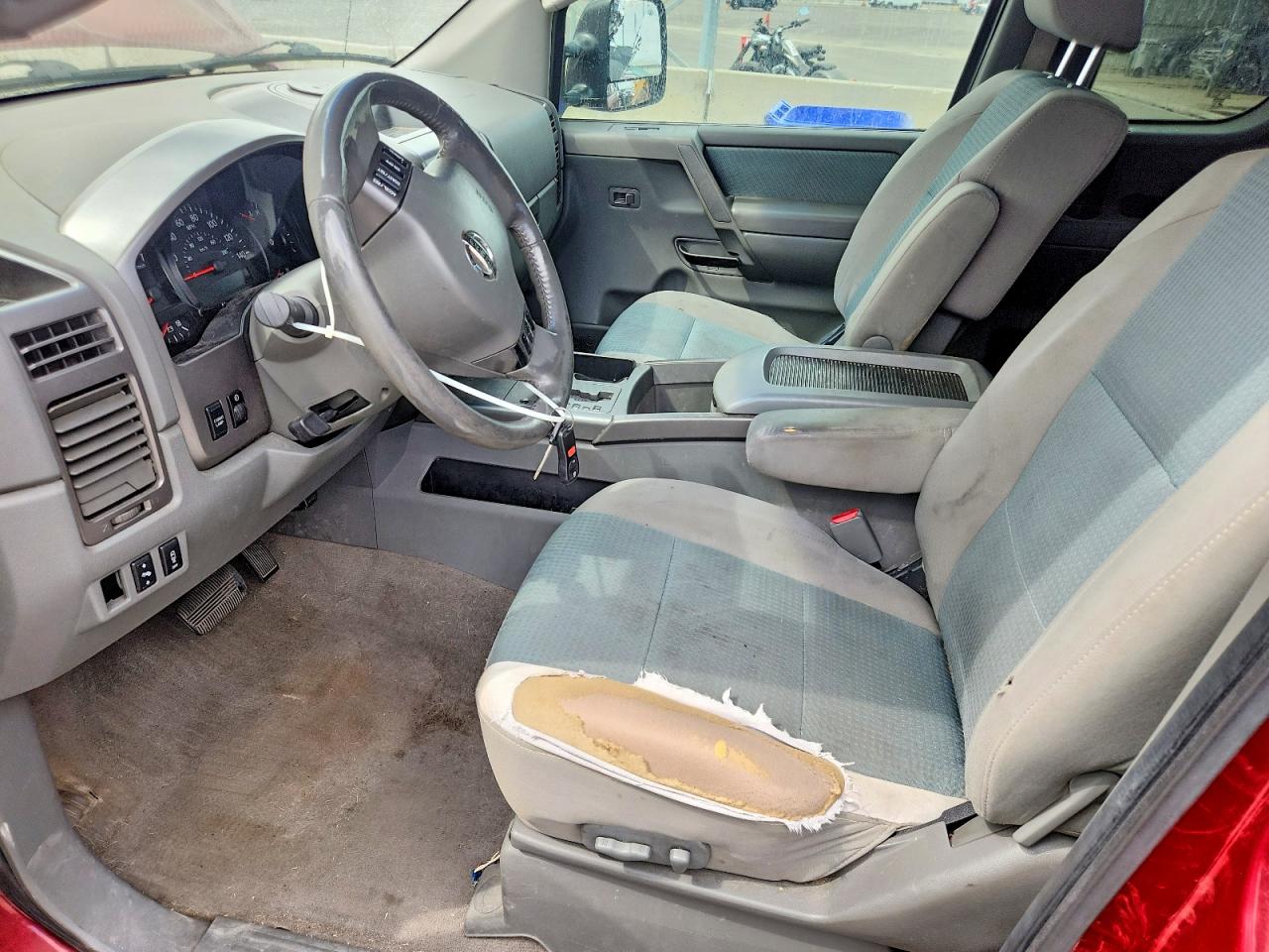 Nissan Titan Xe