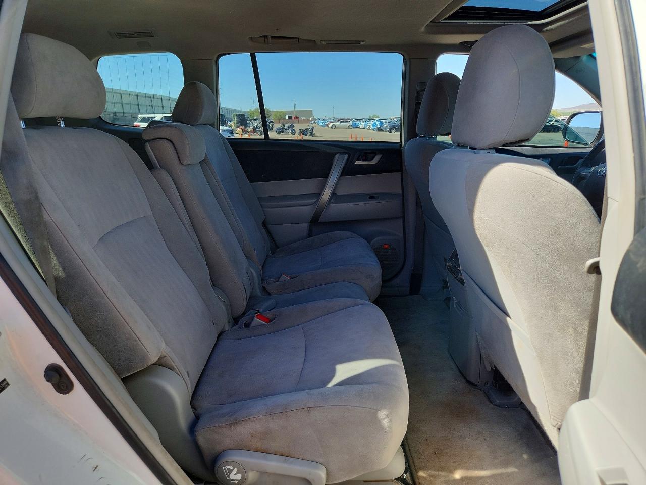 Toyota Highlander Sport