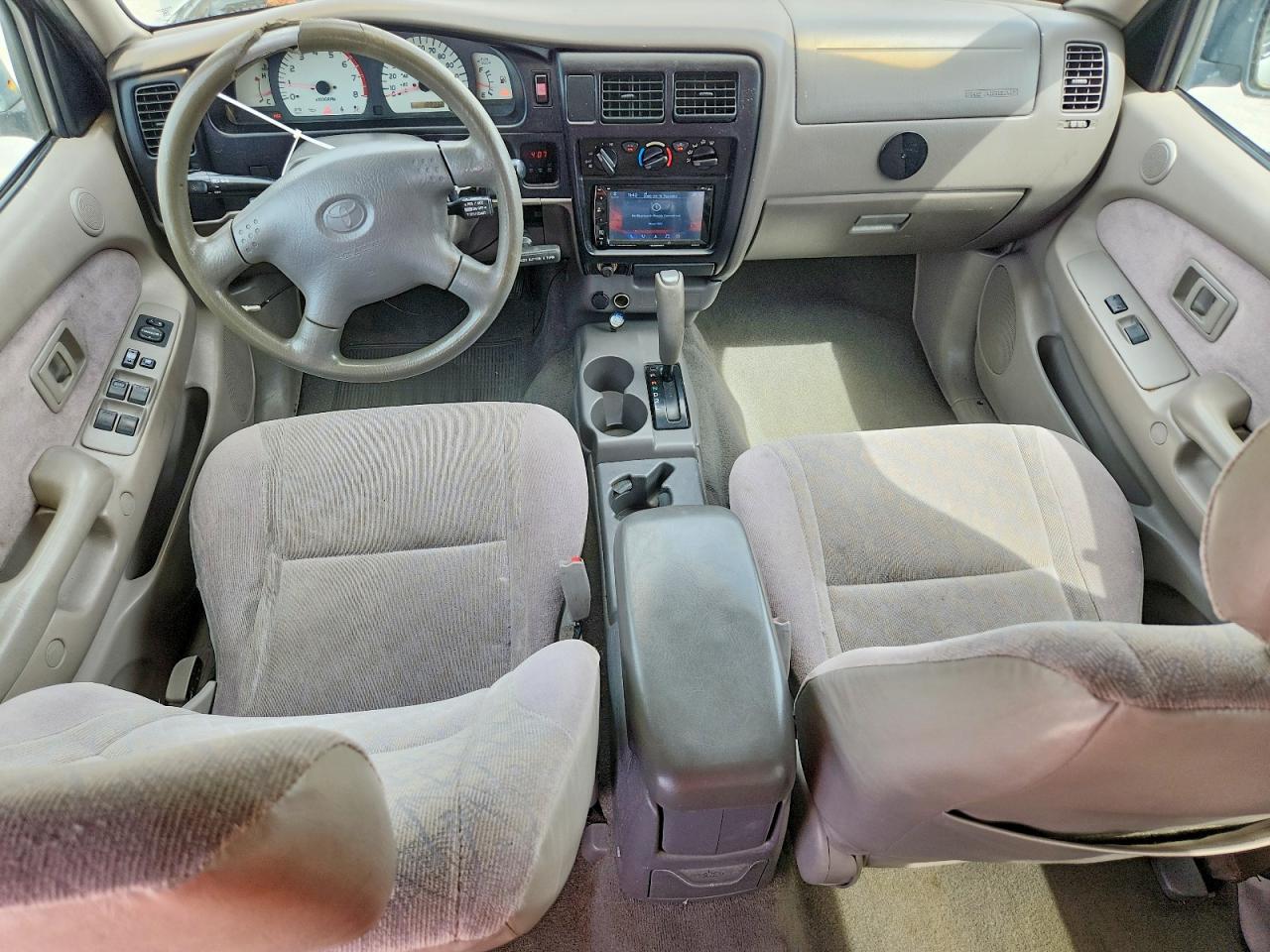 Toyota Tacoma Prerunner V6