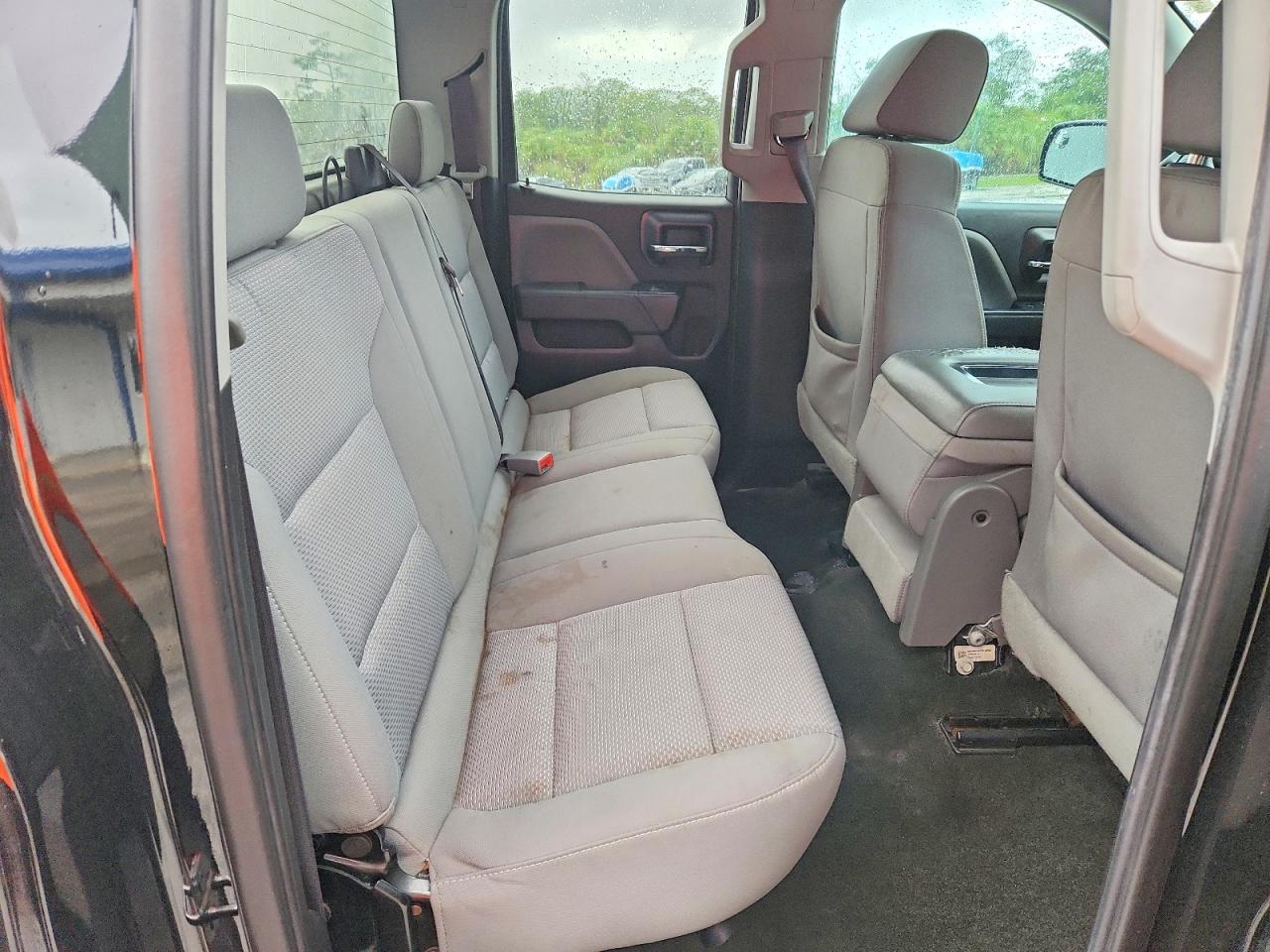 Chevrolet Silverado C1500 Custom