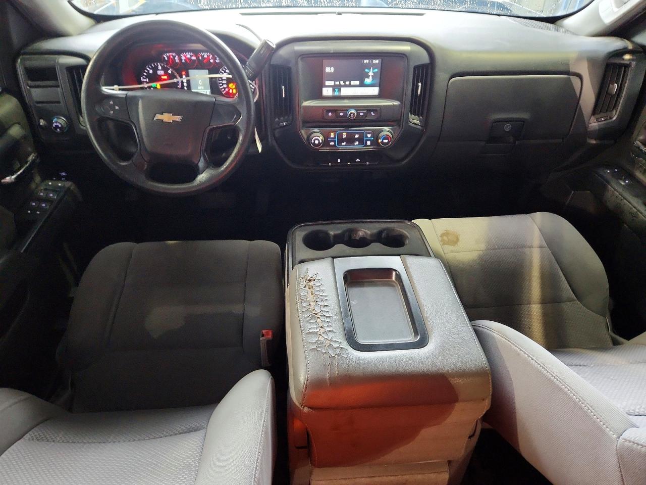 Chevrolet Silverado C1500 Custom