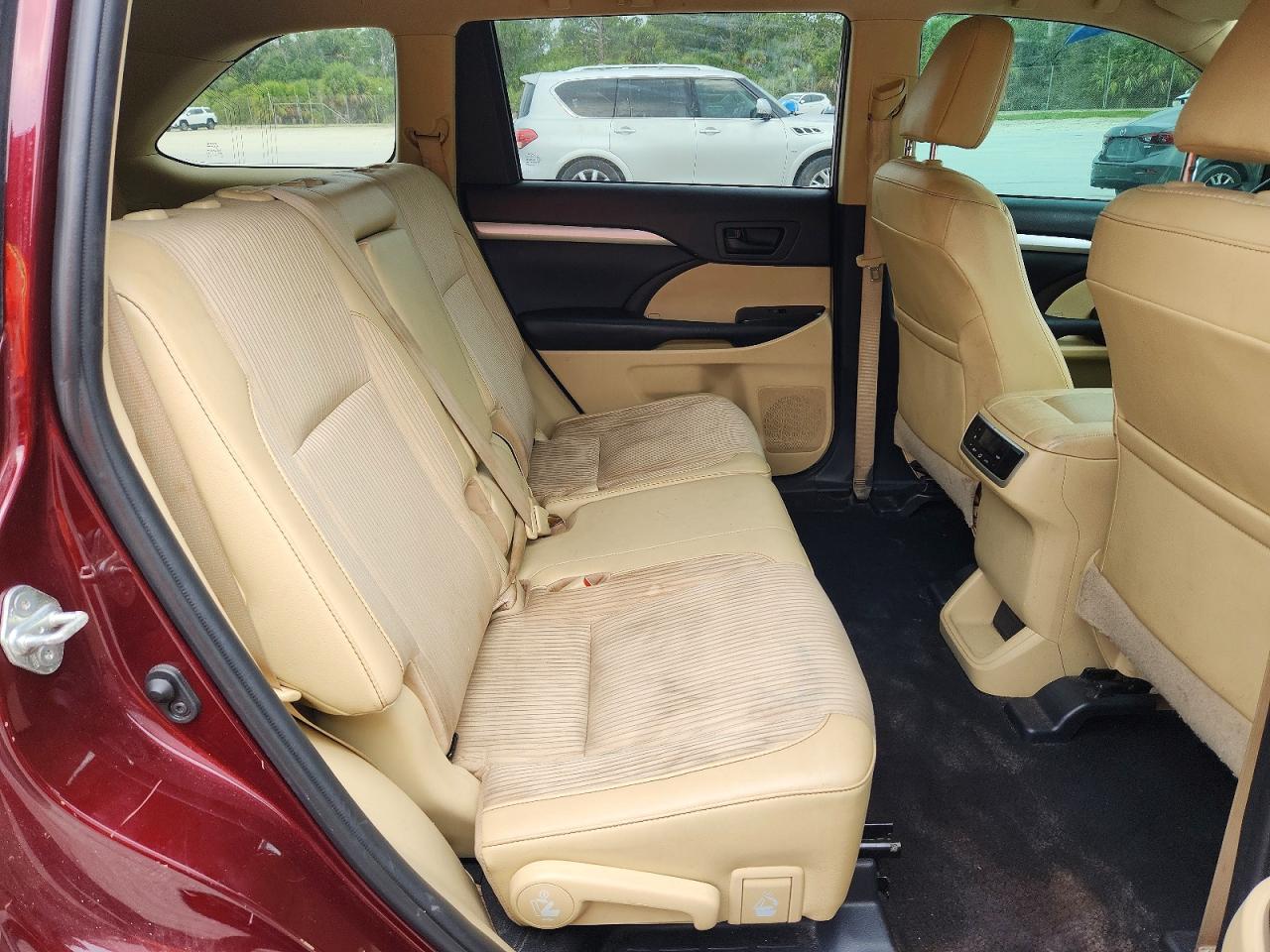 Toyota Highlander Le Plus