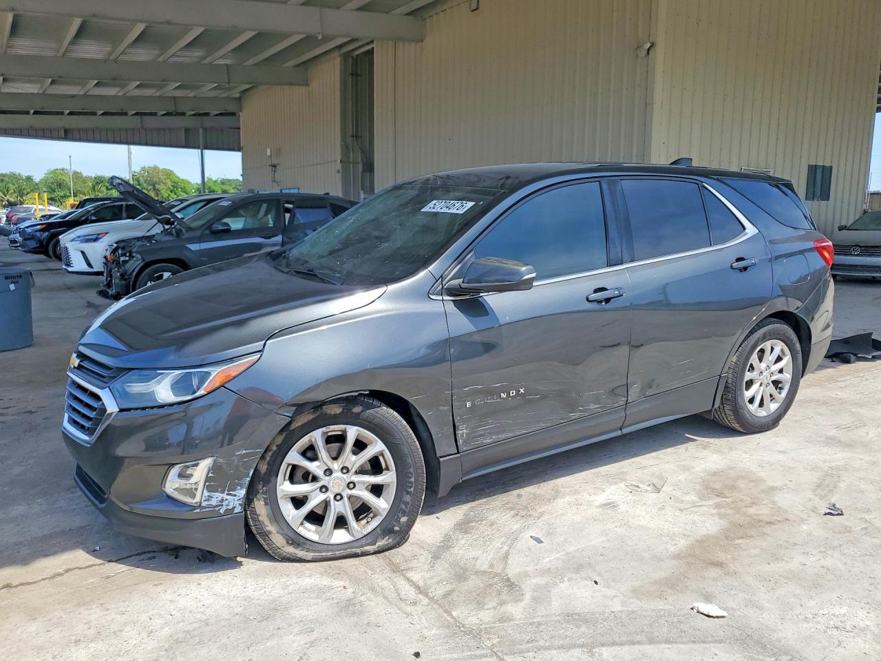 Salvage Chevrolet Equinox Image