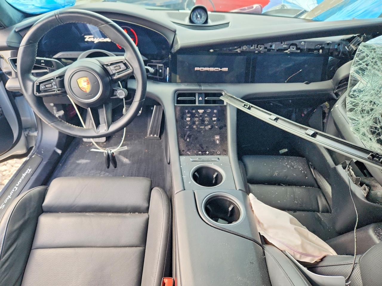 Porsche Taycan Turbo