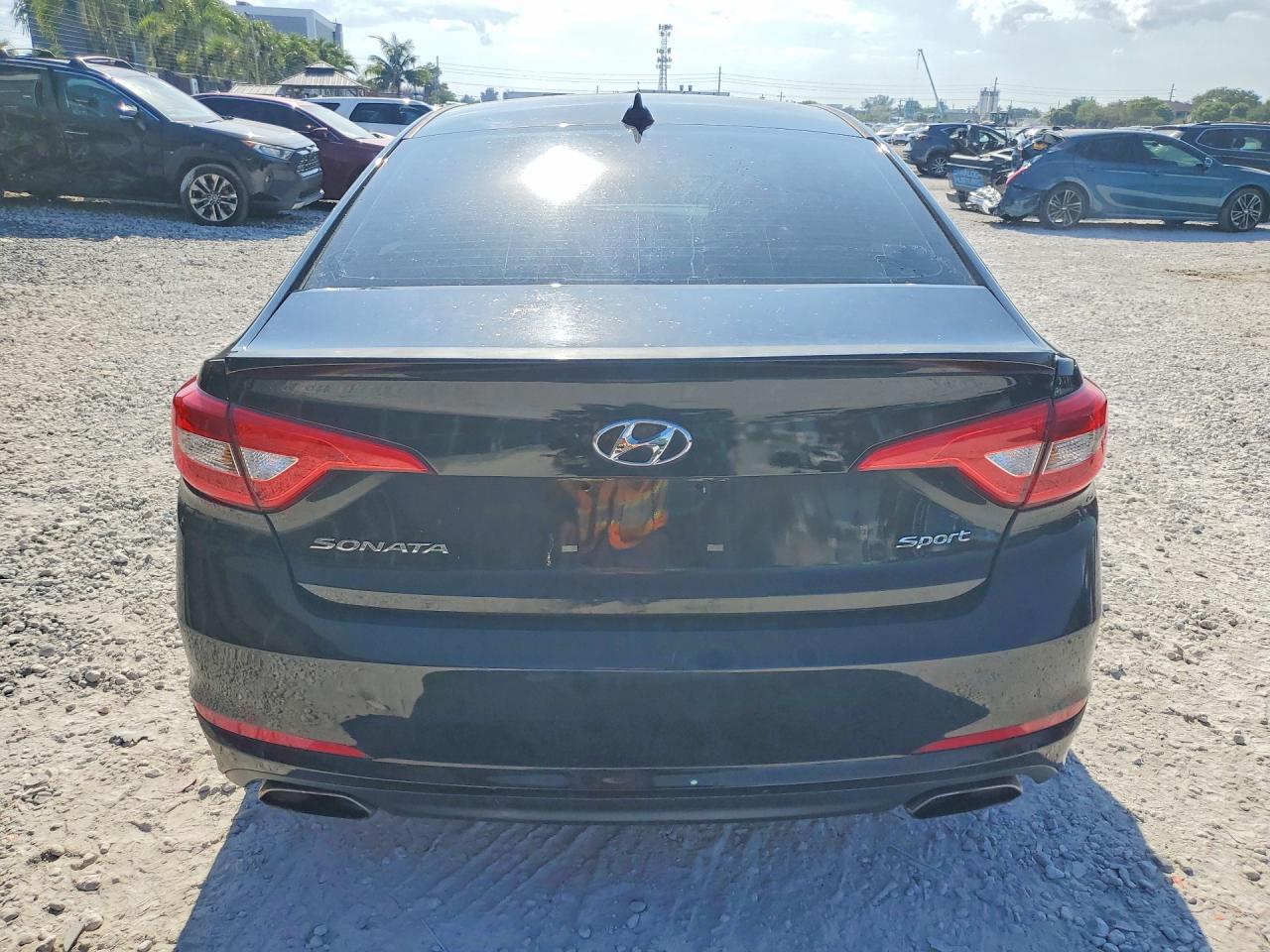 Hyundai SONATA Sport