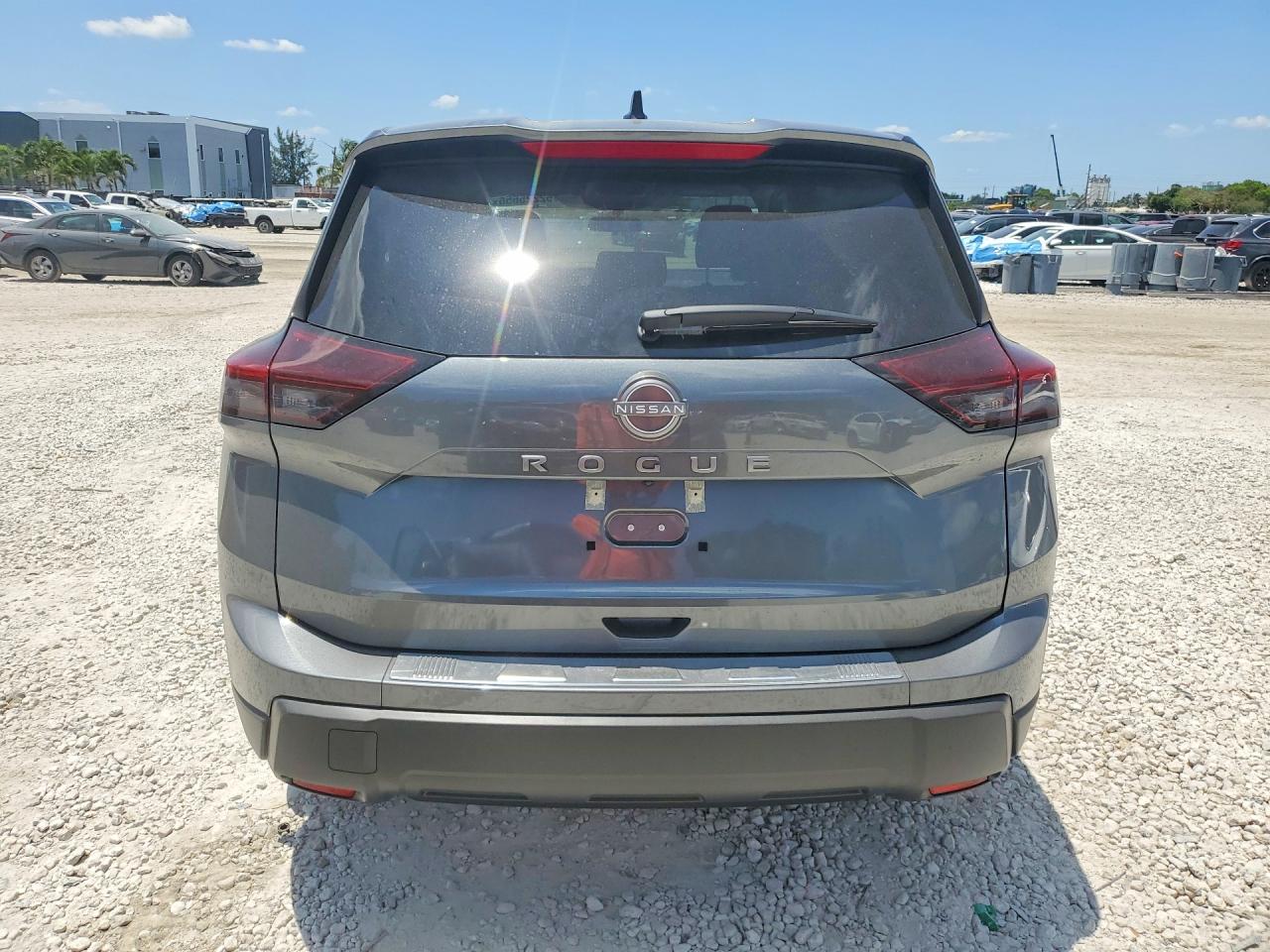 Nissan Rogue Sv