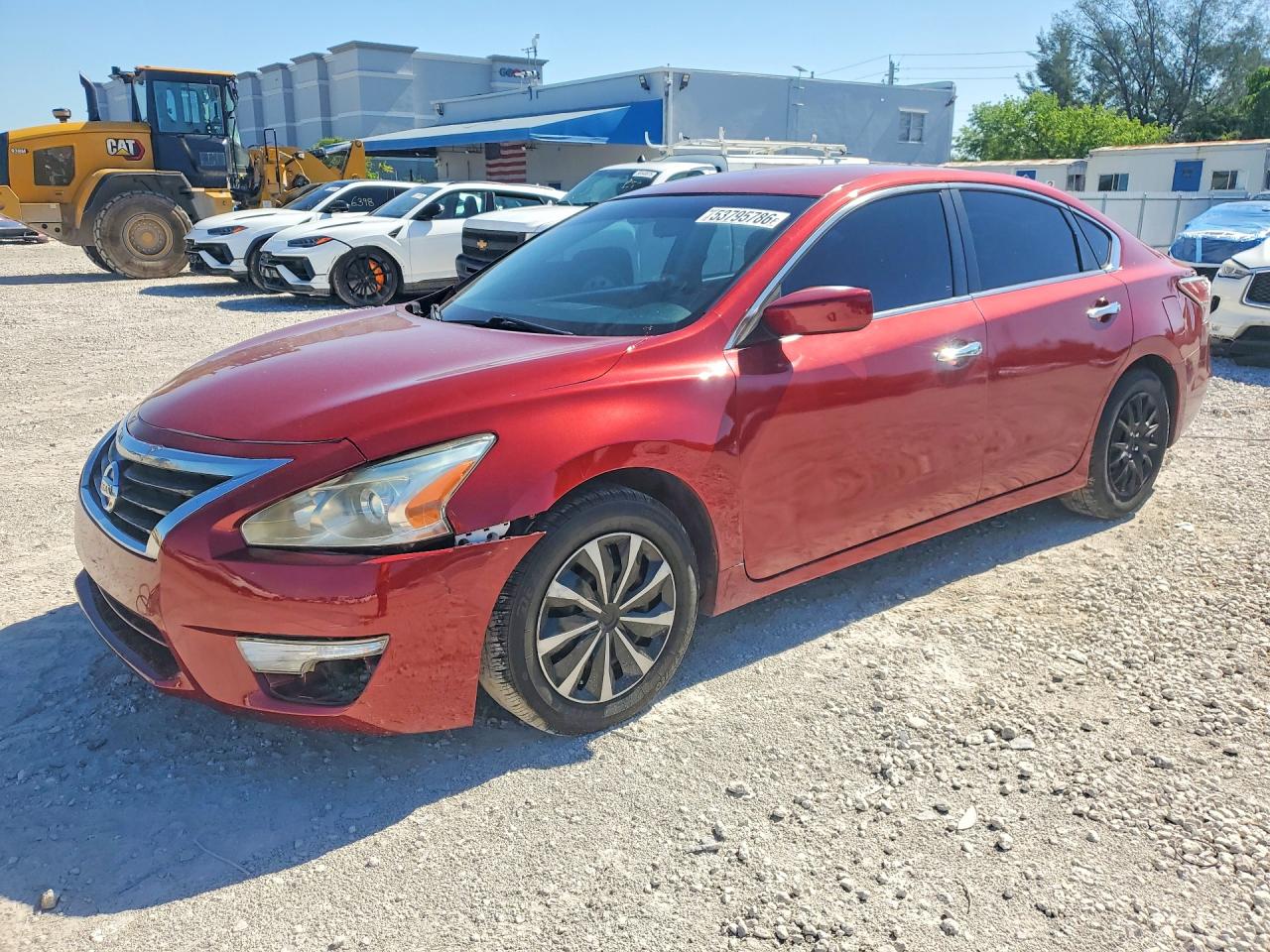 Salvage Nissan Altima Image