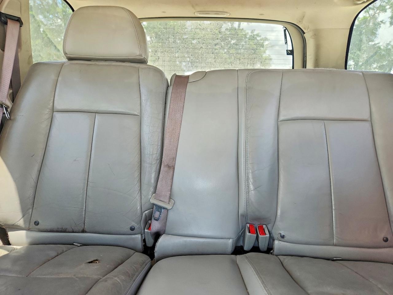 Isuzu Ascender S