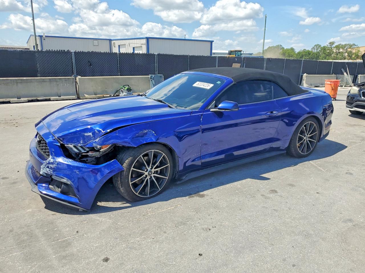 Salvage Ford Mustang Image