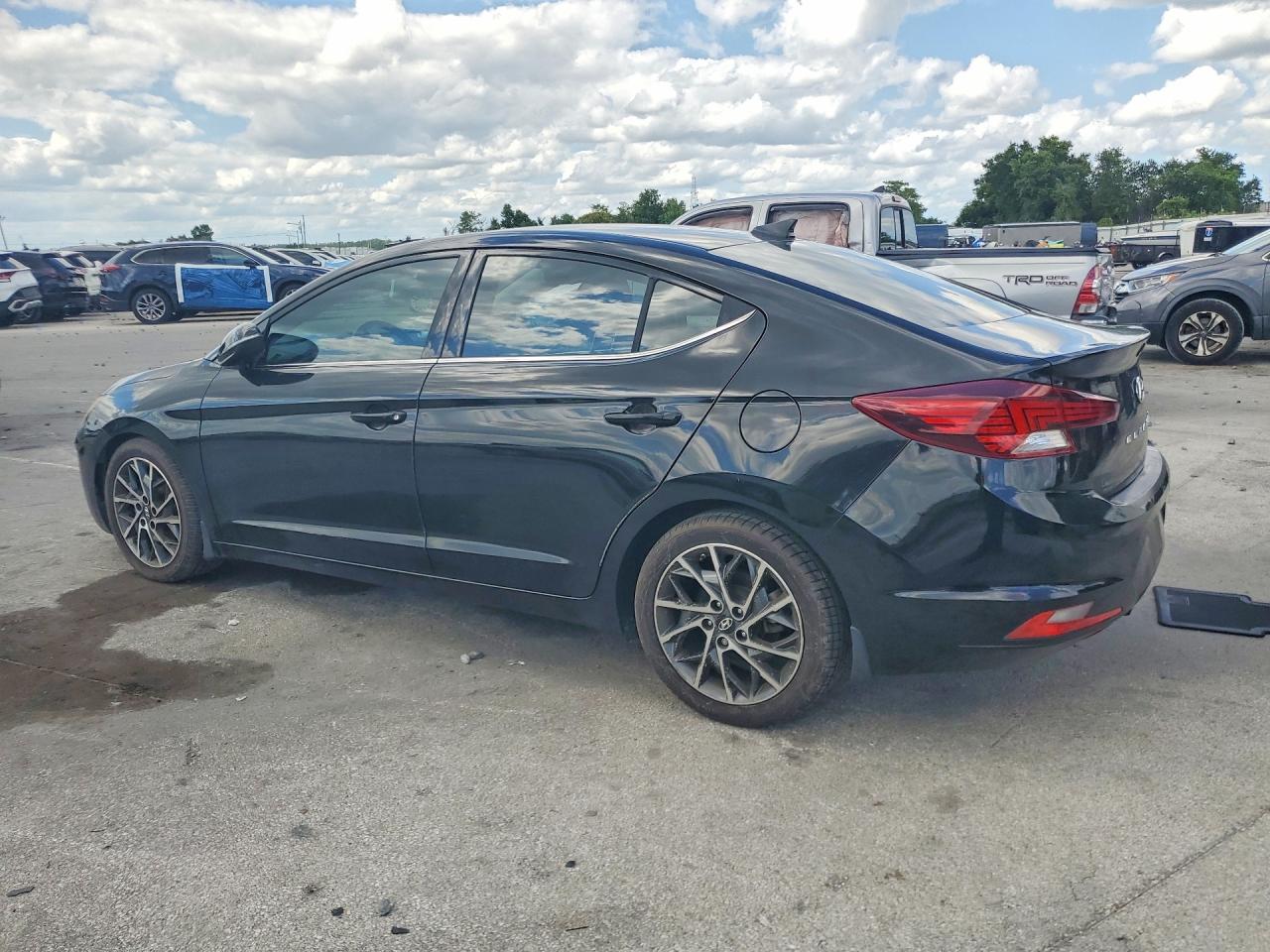 Hyundai ELANTRA Limited