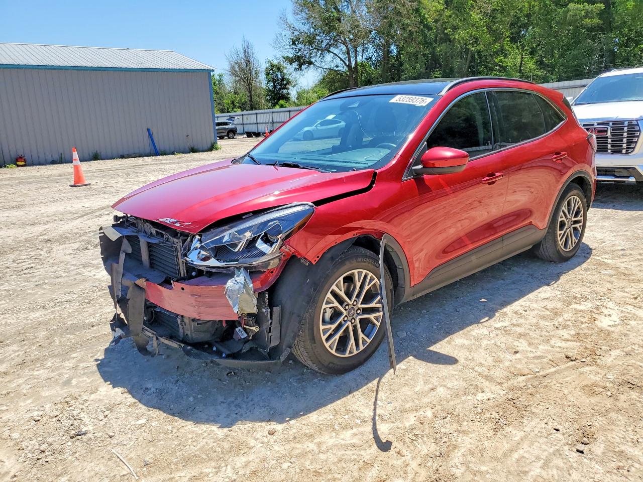 Salvage Ford Escape Image