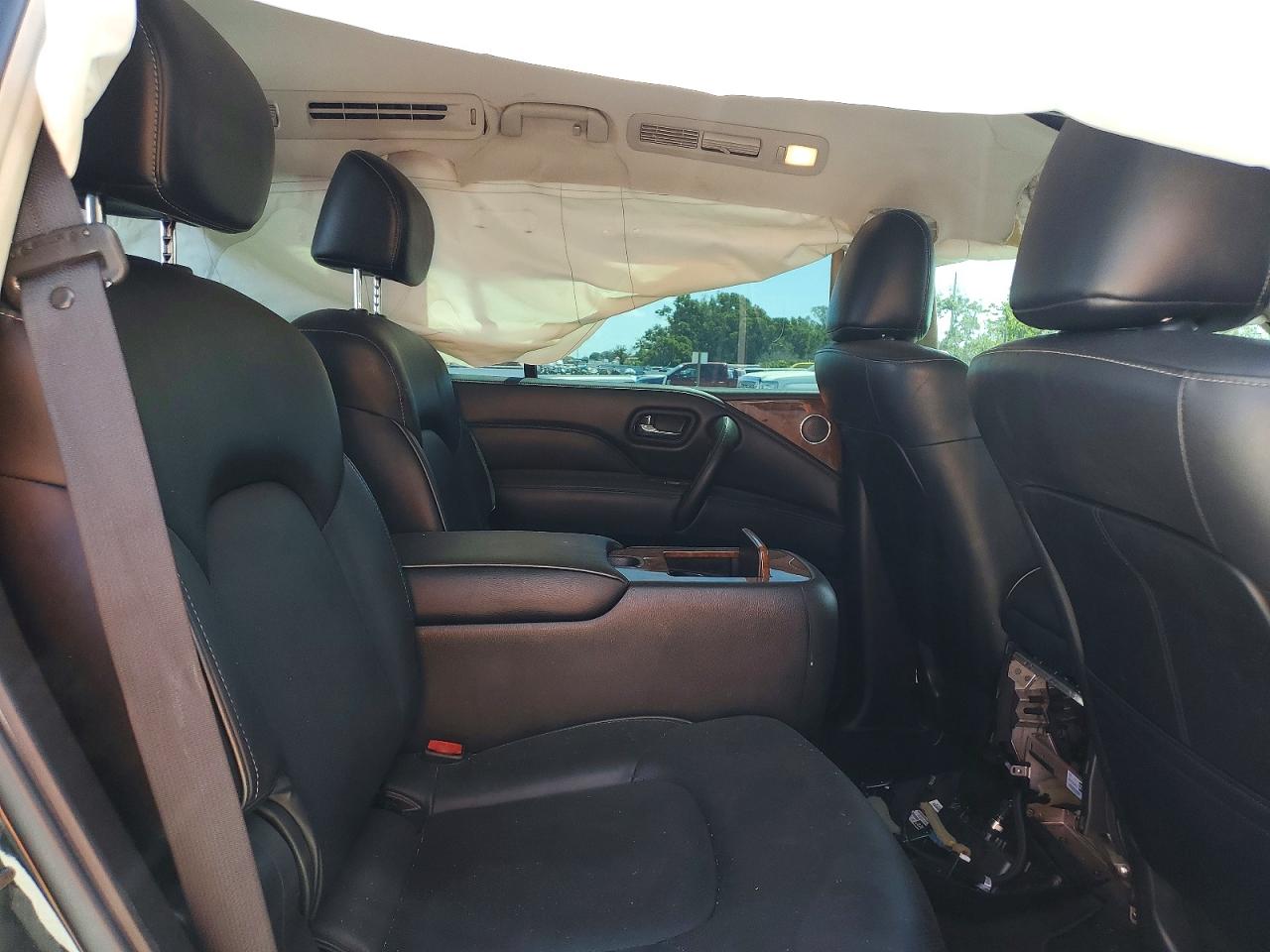 INFINITI Qx Luxe