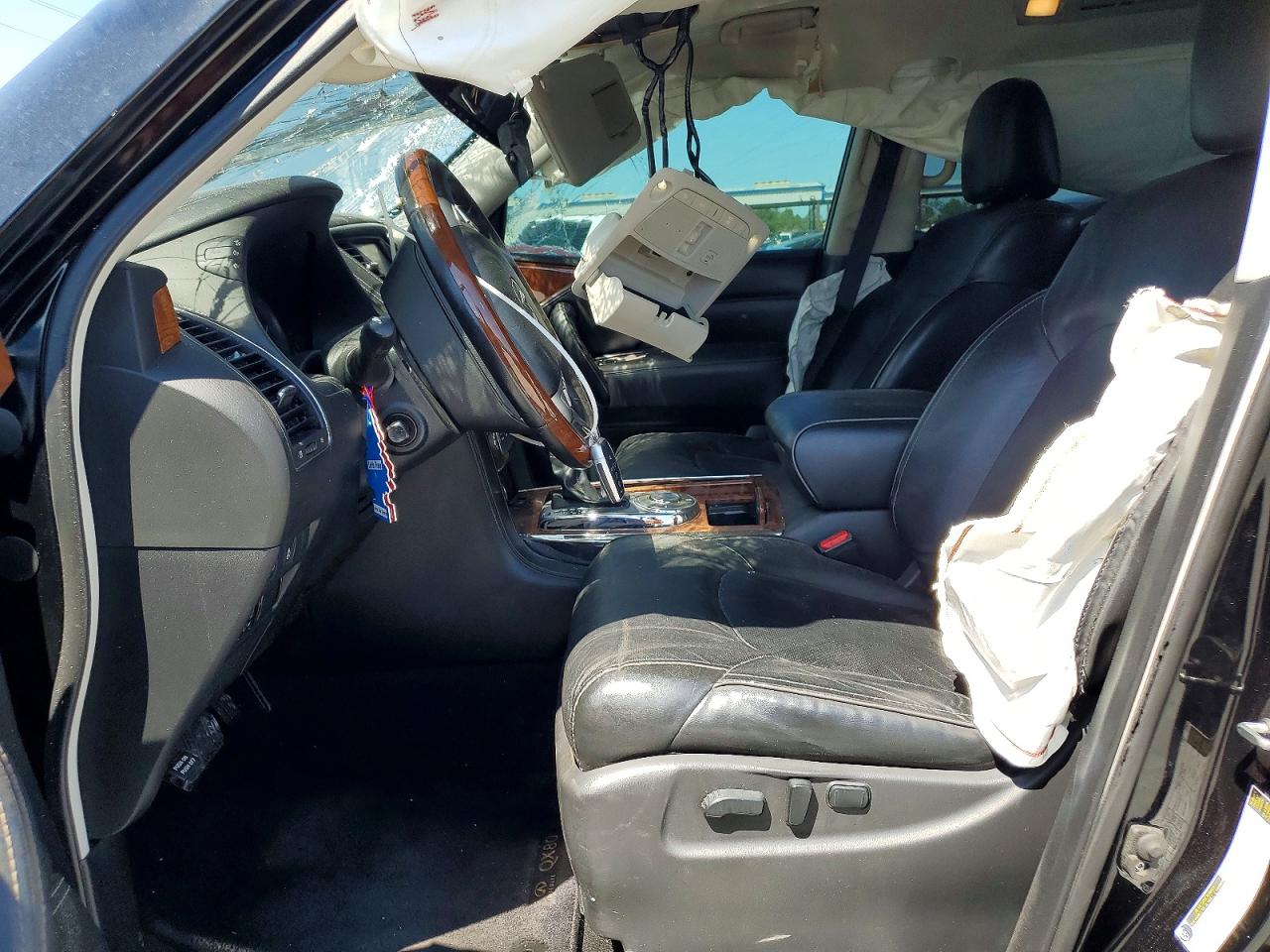 INFINITI Qx Luxe