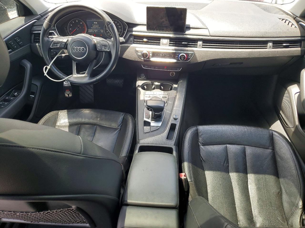 Audi A4 Premium