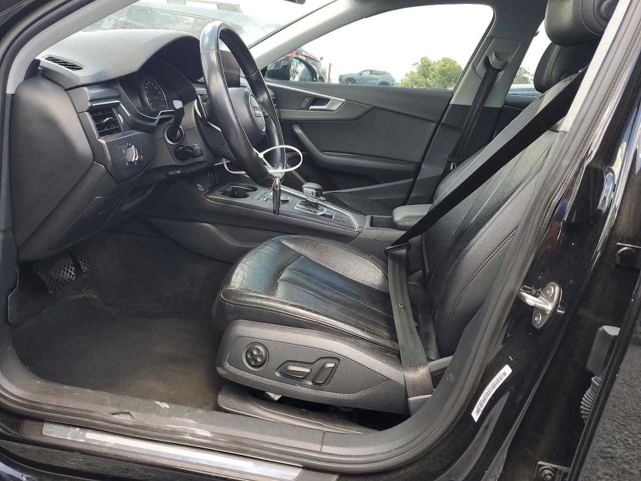 Audi A4 Premium