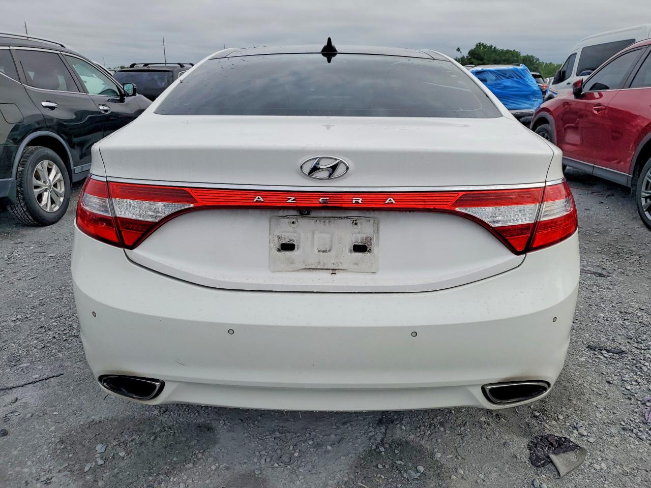 Hyundai Azera Base