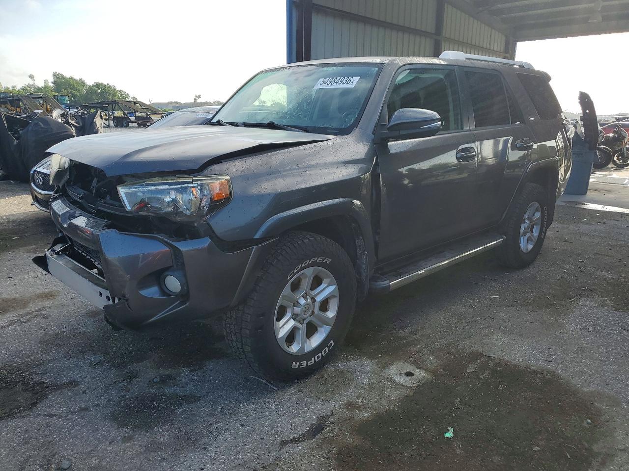 Salvage Toyota 4Runner Image