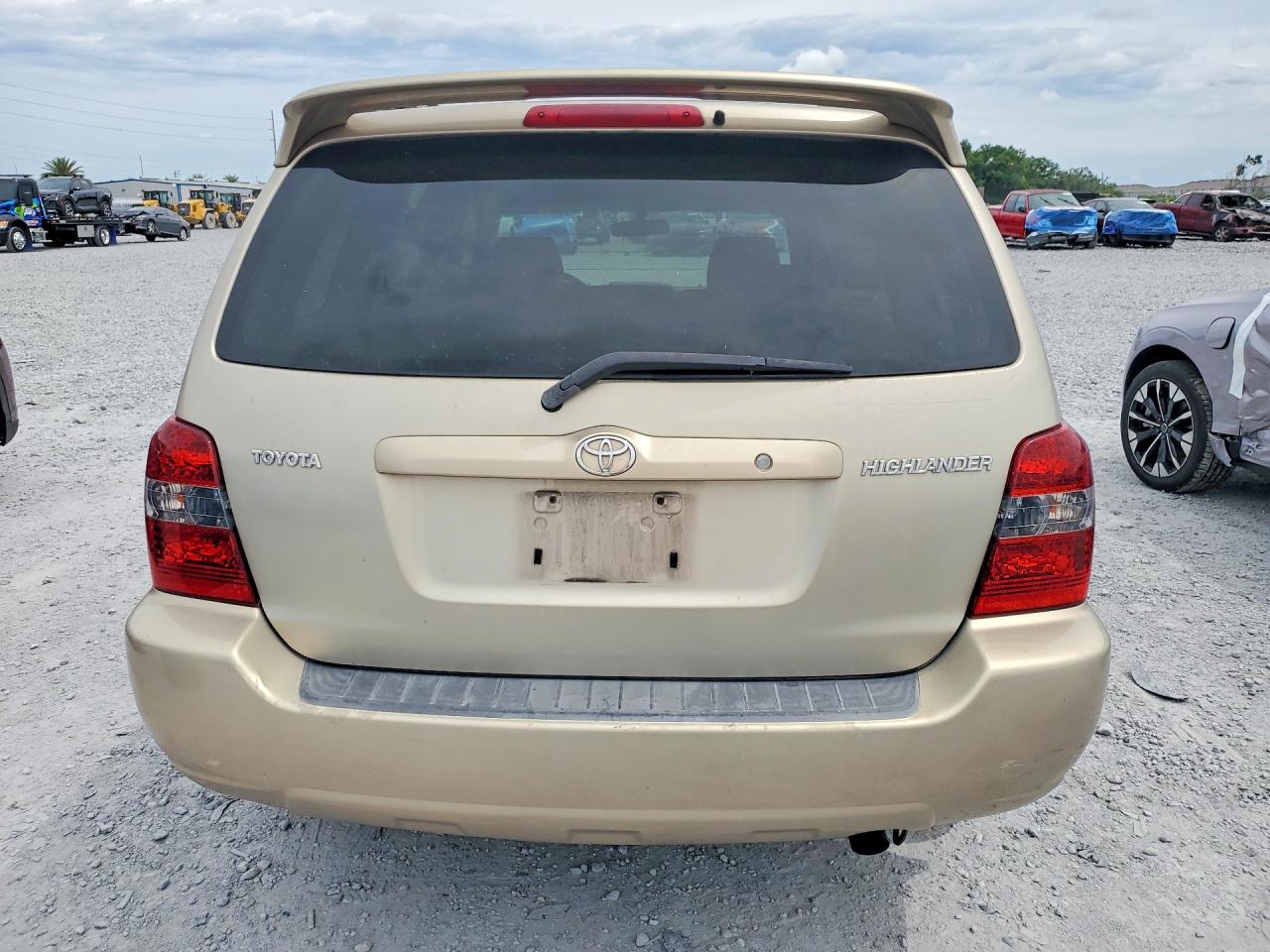 Toyota Highlander Base