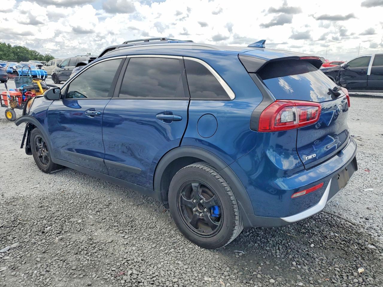 Kia Niro Lx