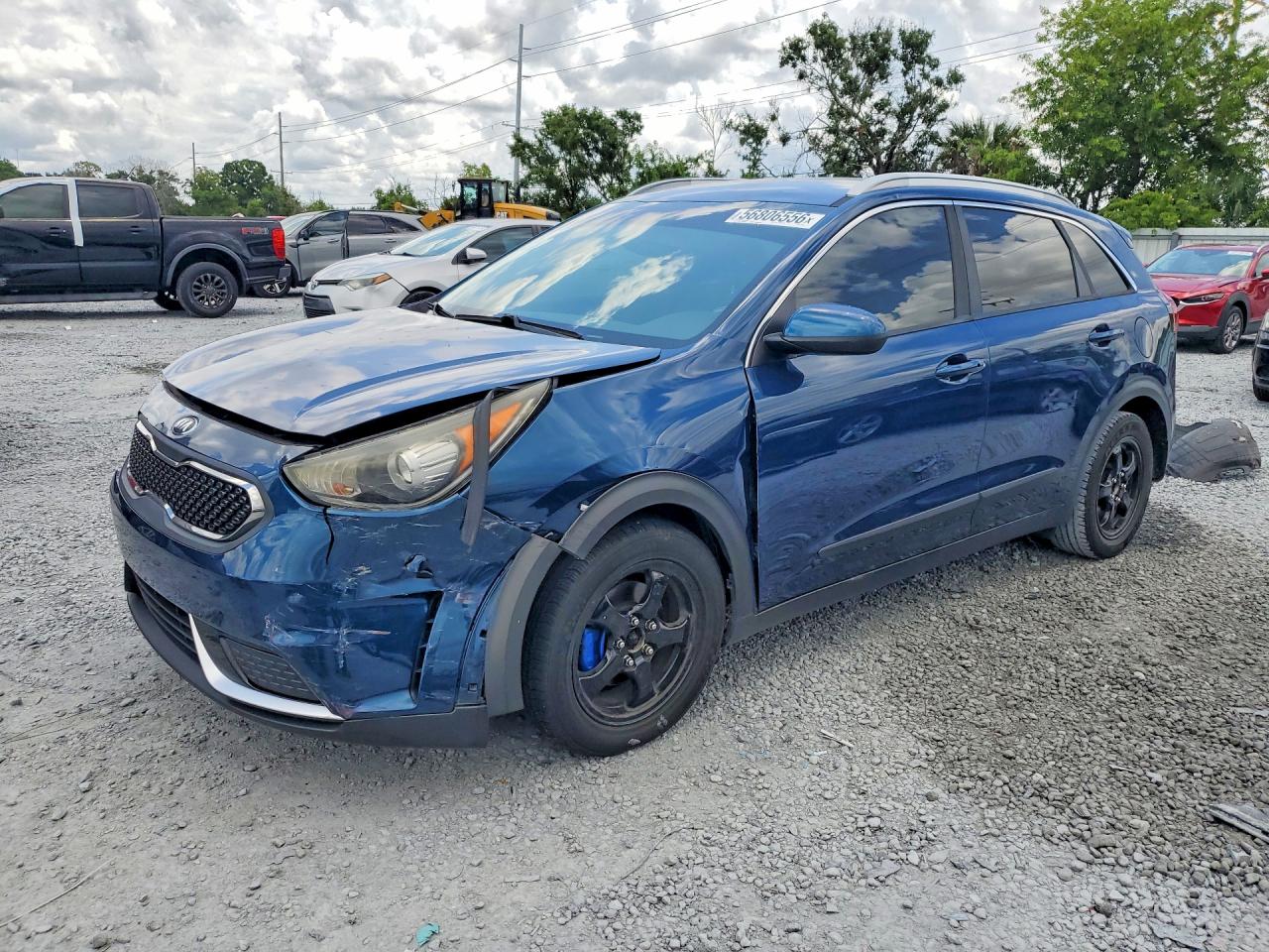 Salvage Kia Niro Image