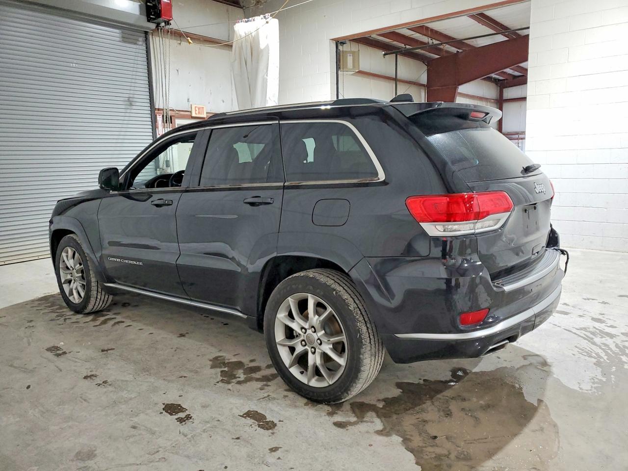 Jeep Cherokee Summit