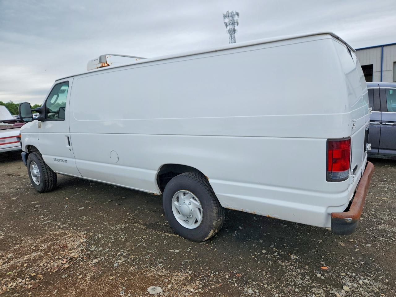 Ford Econoline E350 Super Duty Van
