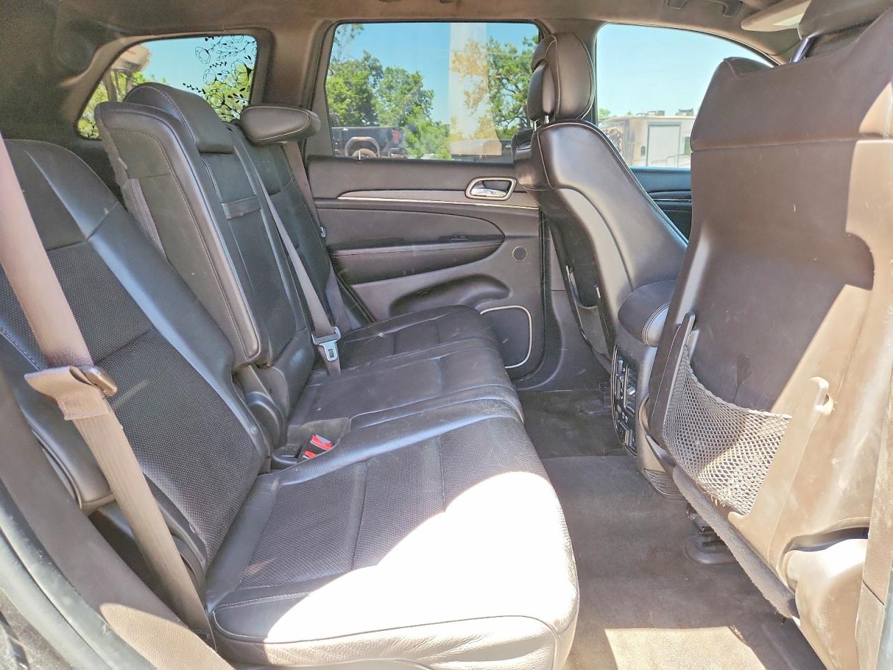 Jeep Cherokee Summit