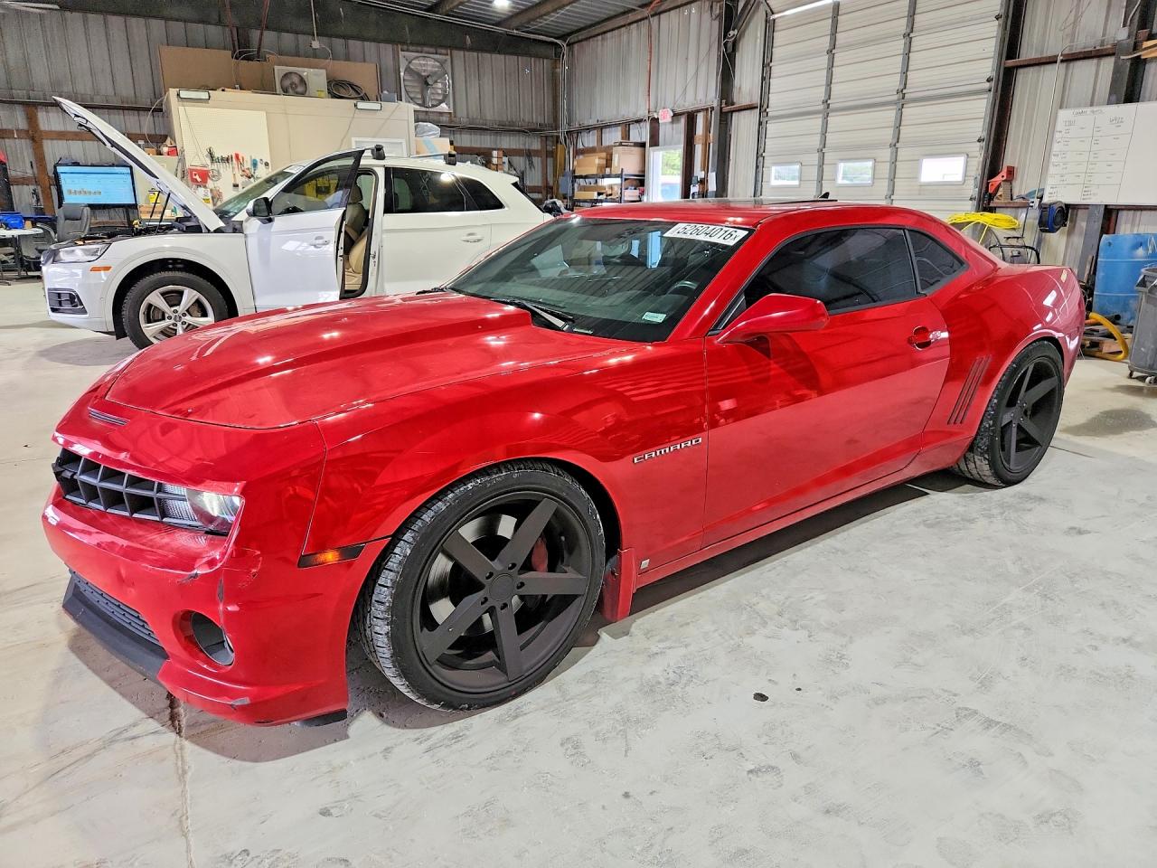 Salvage Chevrolet Camaro Image