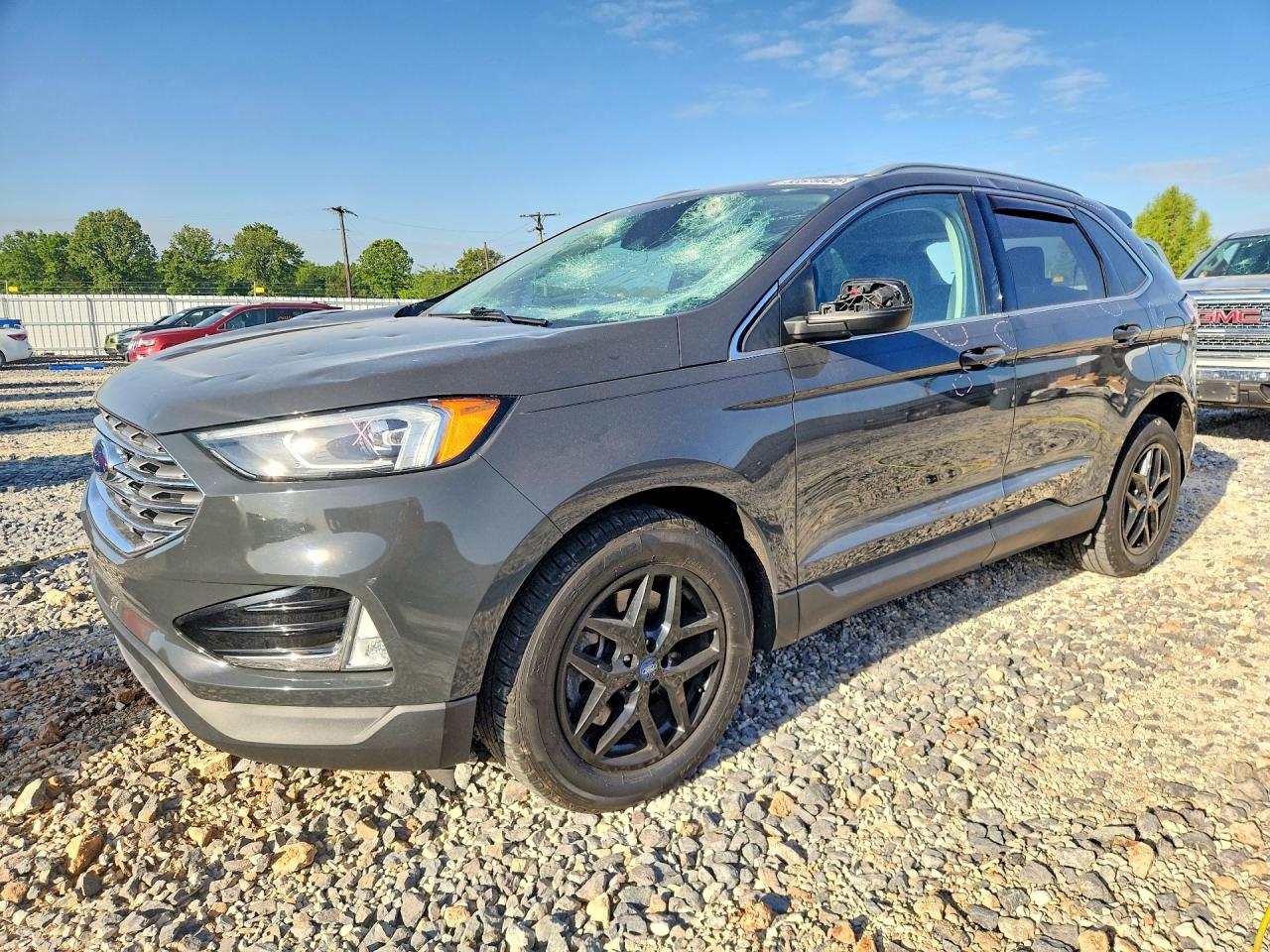 Salvage Ford Edge Image