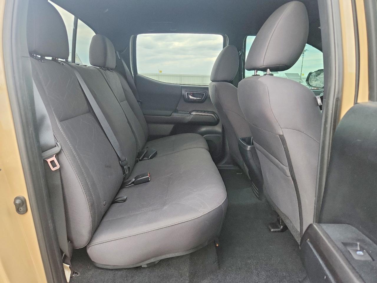 Toyota Tacoma Sr V6