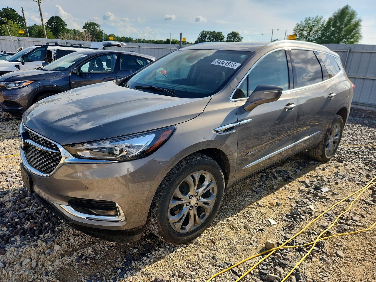 Salvage Buick Enclave Image