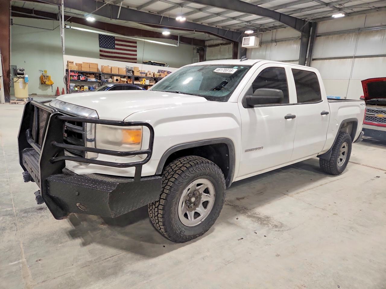 Salvage GMC Sierra Image