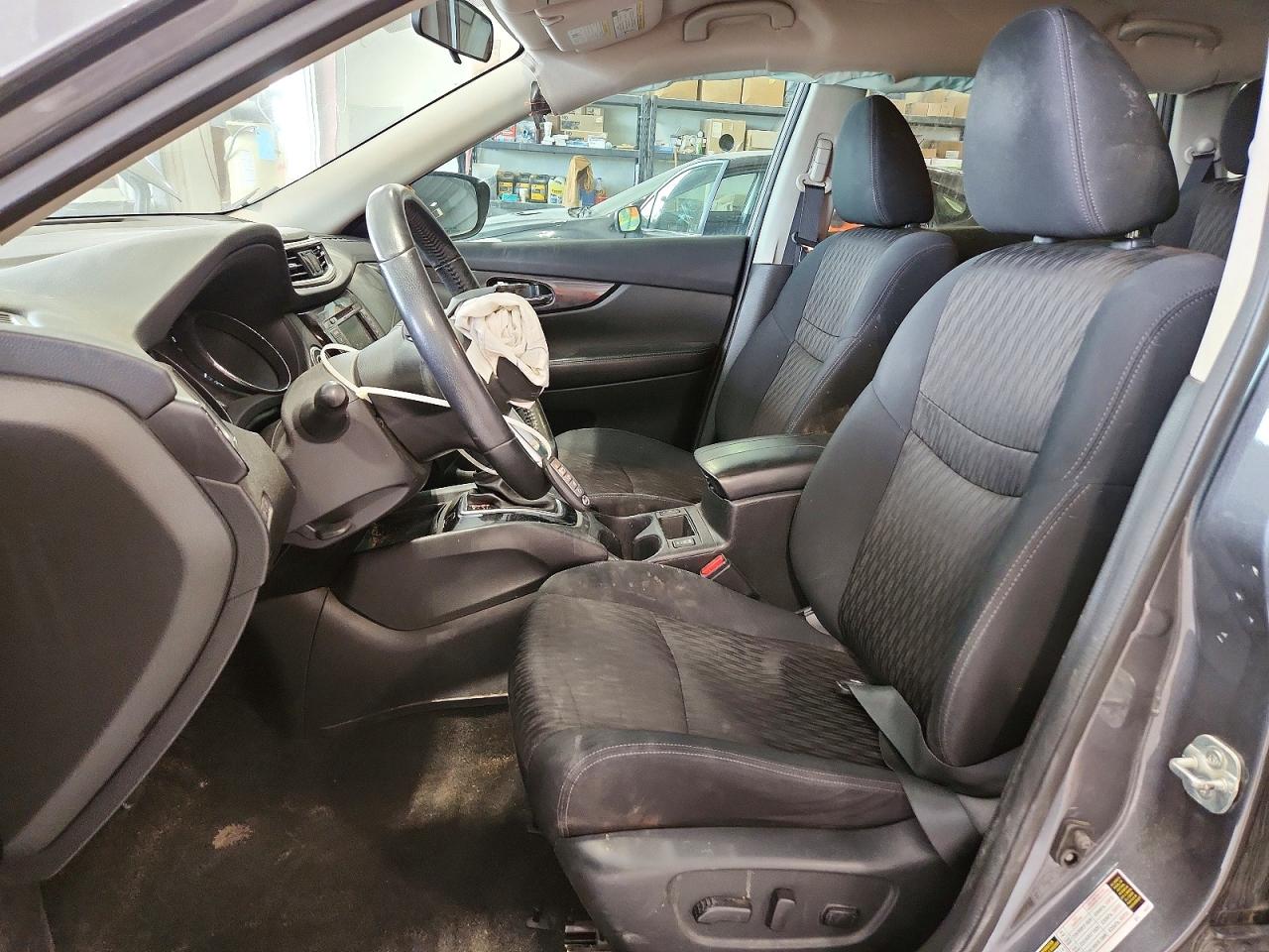 Nissan Rogue Sv