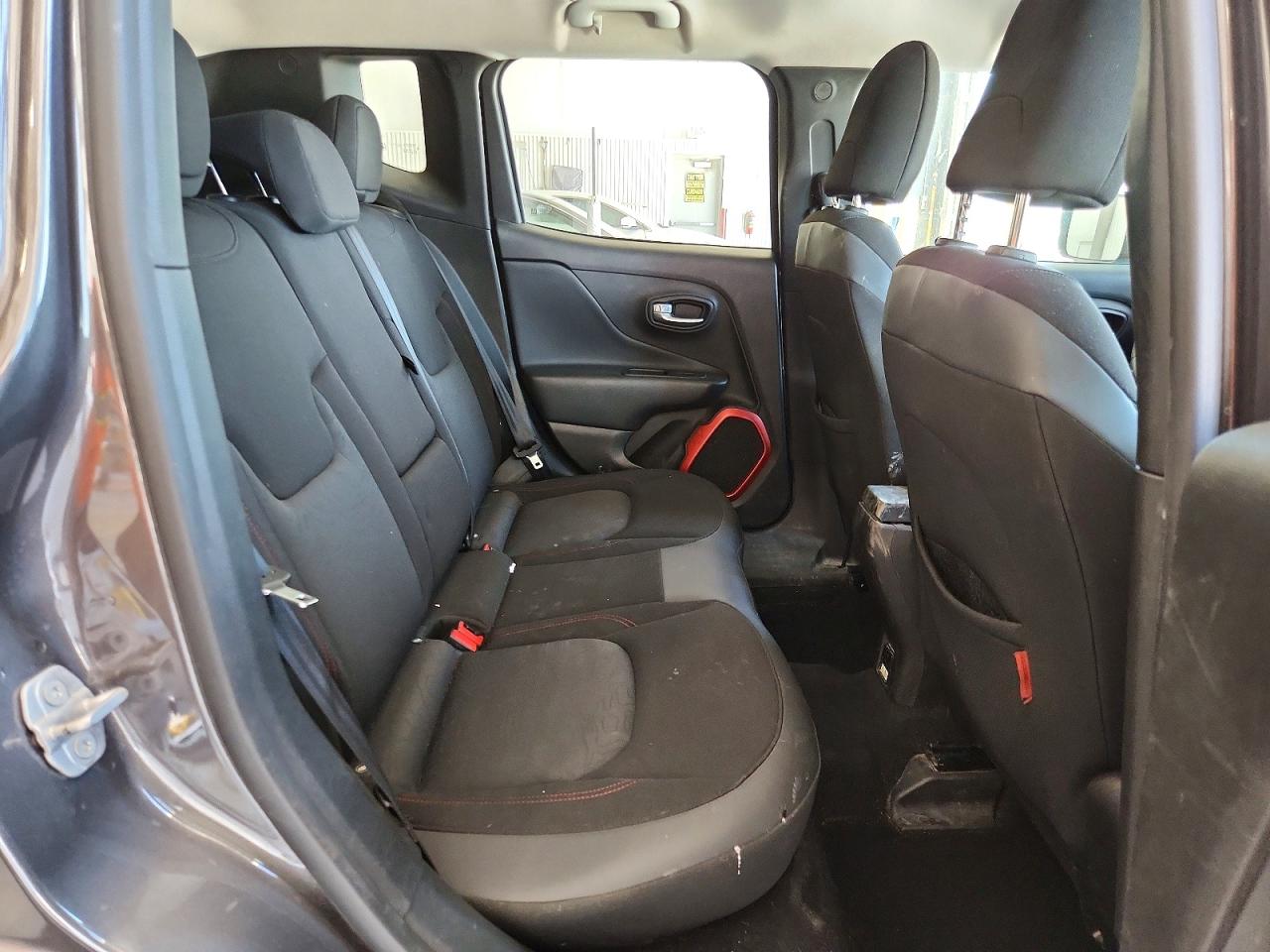Jeep Renegade Trailhawk