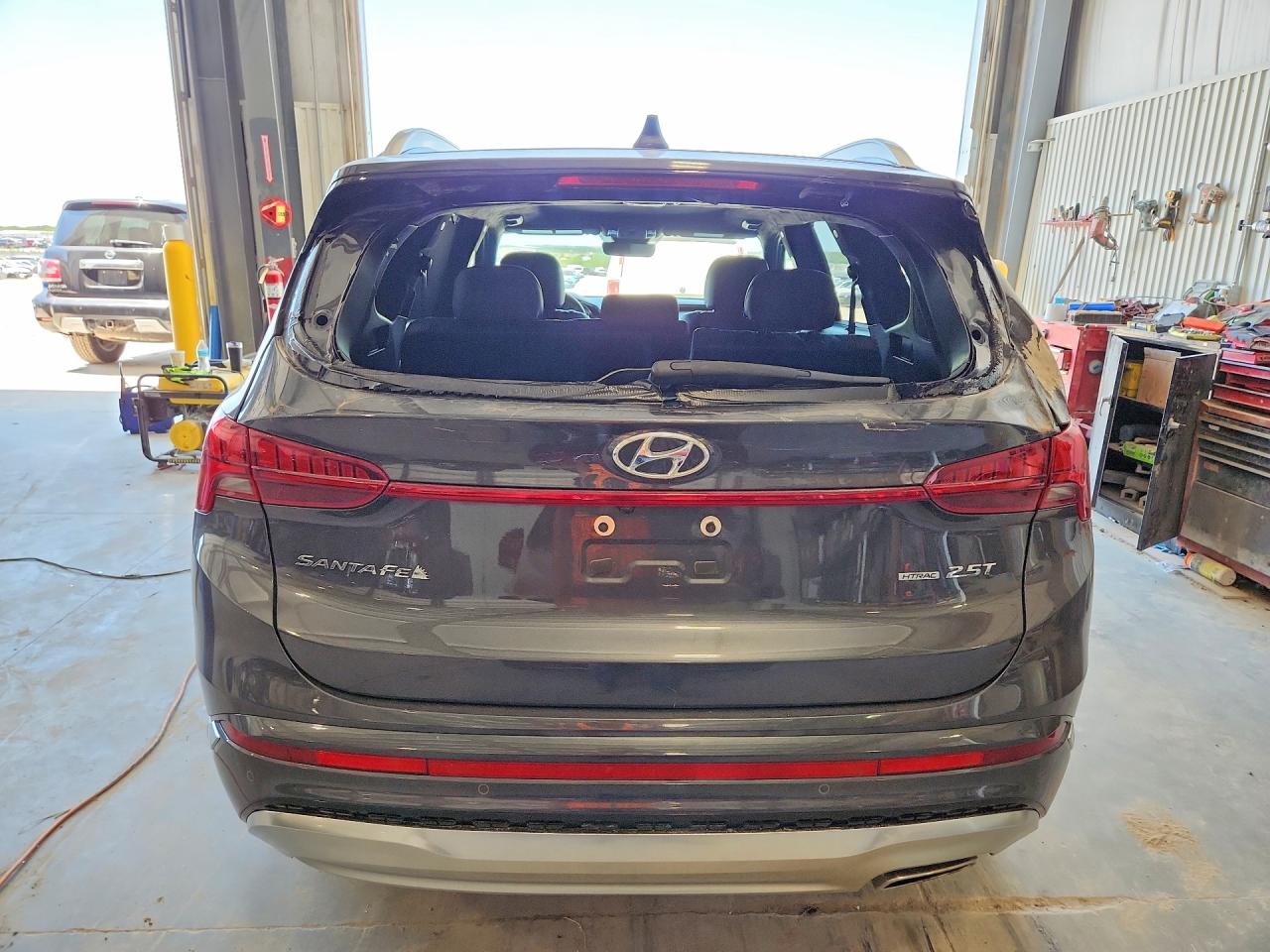 Hyundai SANTA FE Calligraphy