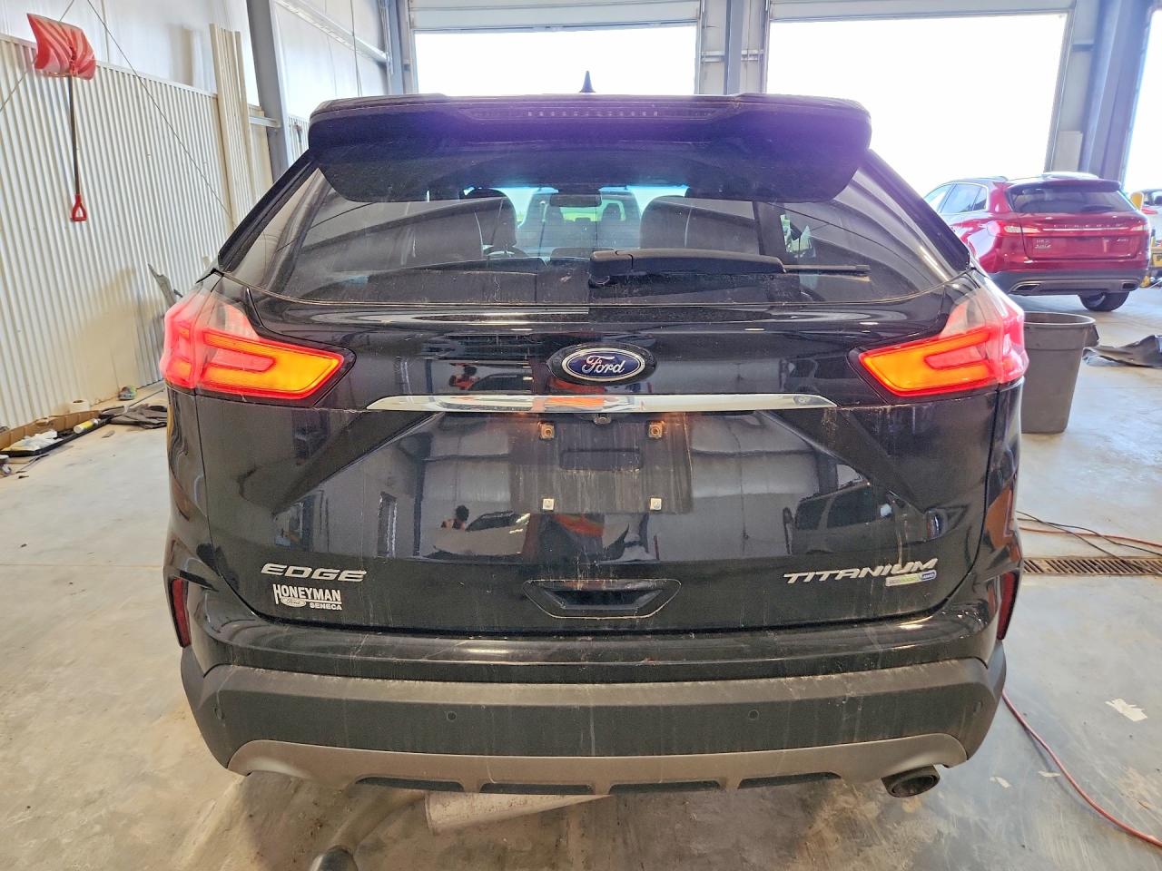 Ford Edge Titanium