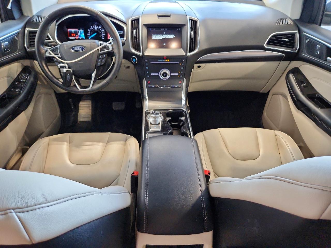 Ford Edge Titanium