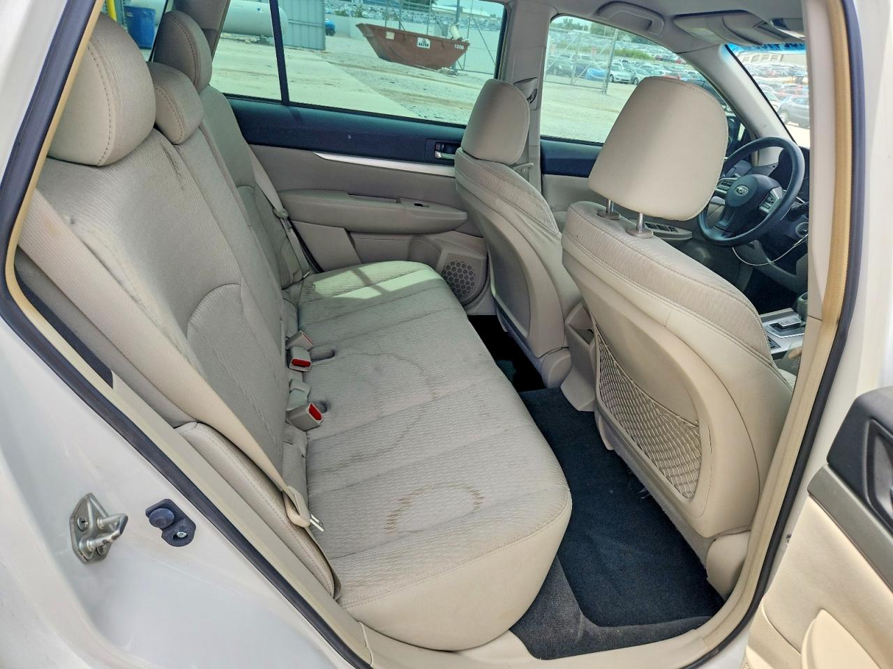 Subaru Outback 2.5i