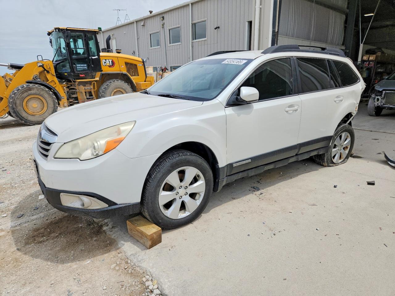 Salvage Subaru Outback Image