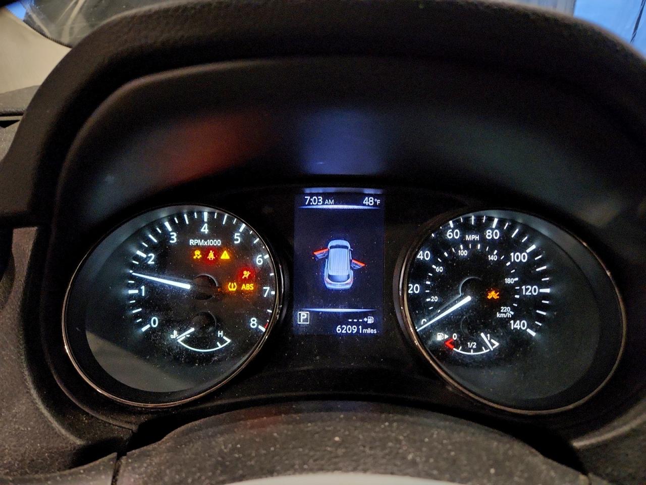 Nissan Rogue S