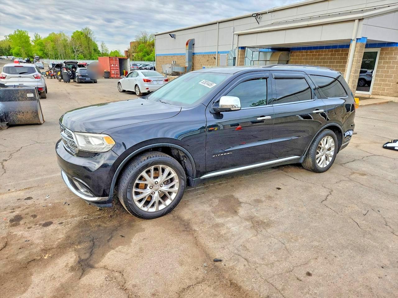 Salvage Dodge Durango Image