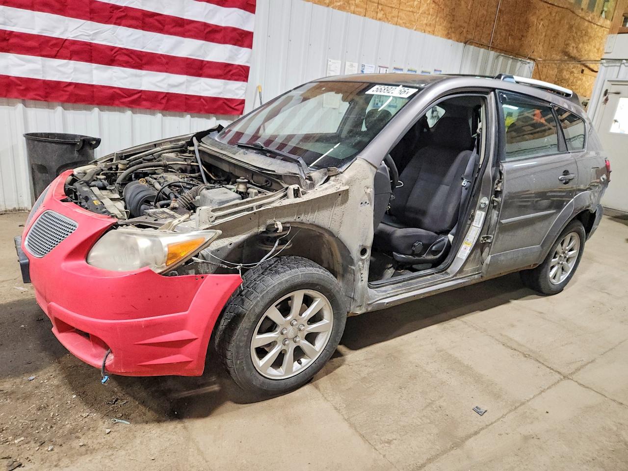 Salvage Pontiac Vibe Image