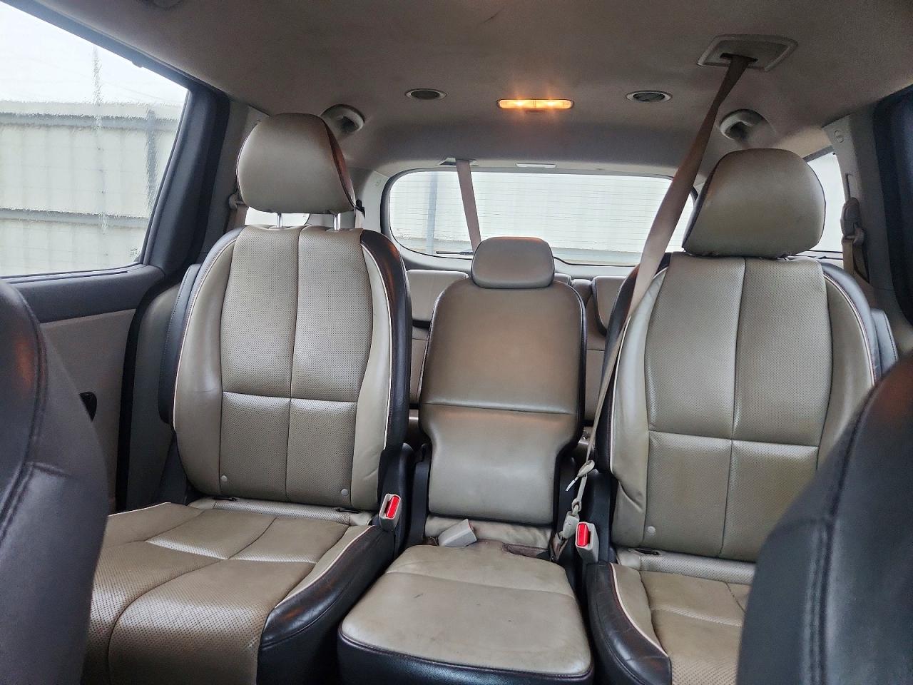 Kia Sedona Ex