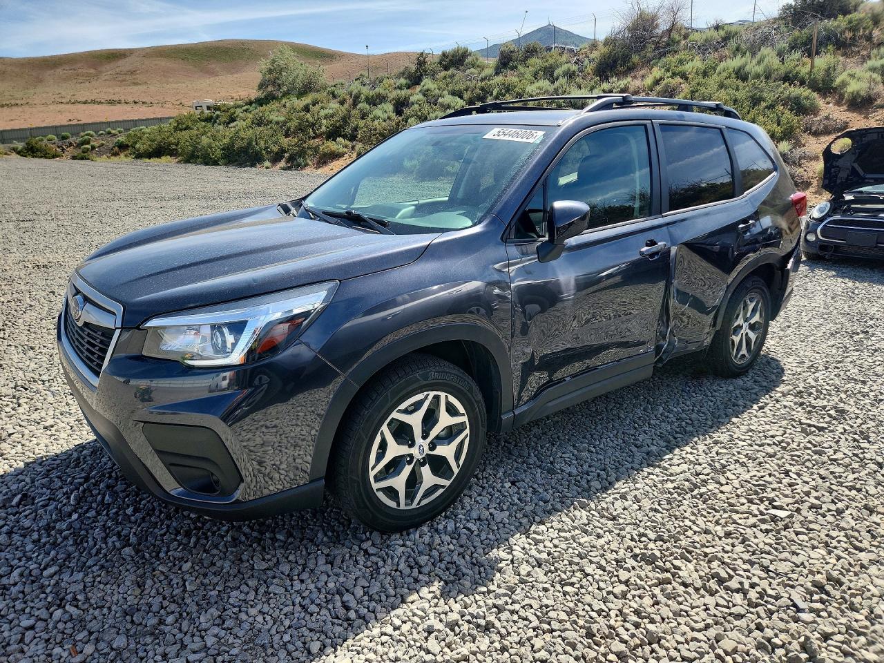 Salvage Subaru Forester Image