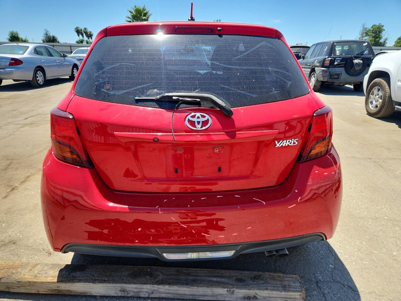 Toyota Yaris 5-door L